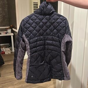 Lulu lemon puffer pull over